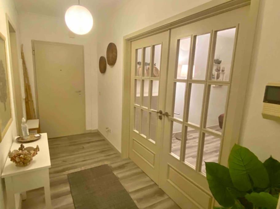 Rocha'S Apartment Remodelado! Na Praia Com Terraco Вила Нова ди Гая Екстериор снимка