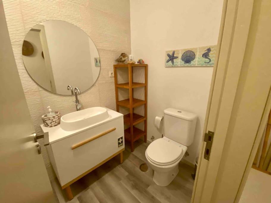 Rocha'S Apartment Remodelado! Na Praia Com Terraco Вила Нова ди Гая Екстериор снимка